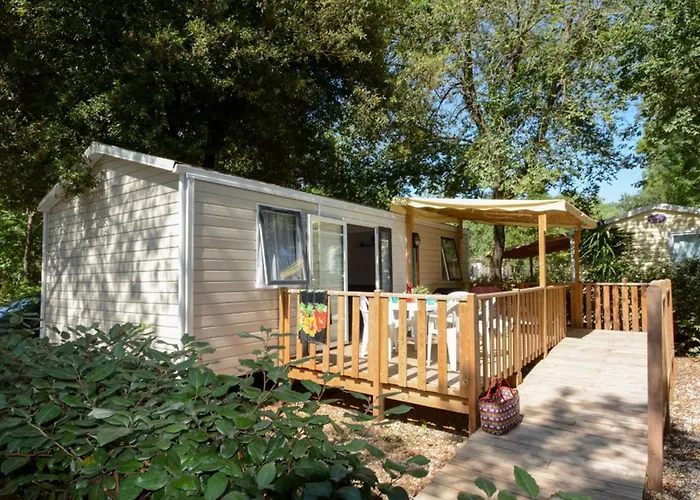 Mobil-home Pmr Avec Terrasse A - Api-1-52-1030 Hyères