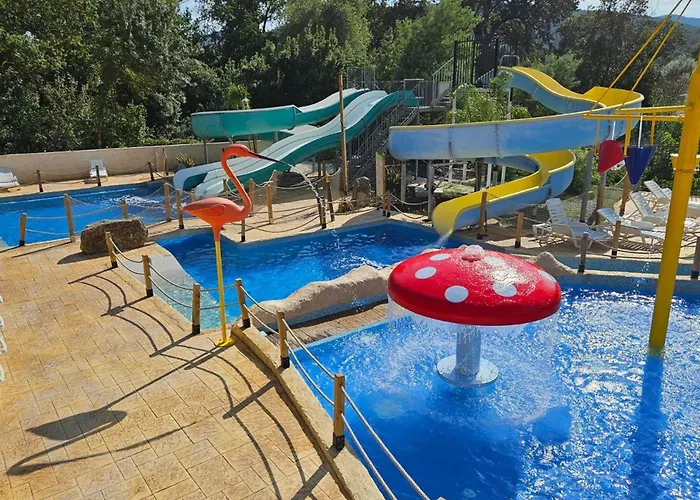 Mobil-home Pmr Avec Terrasse A - Api-1-52-1030 Campsite Hyeres