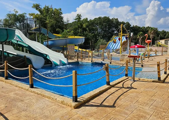 Campsite Mobil-home Pmr Avec Terrasse A - Api-1-52-1030 *